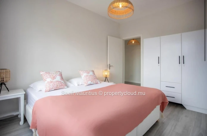 Bel Appartement Nouvellement Decore. Fort Potentiel Locatif. 