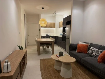 2 Bedroom Apartment