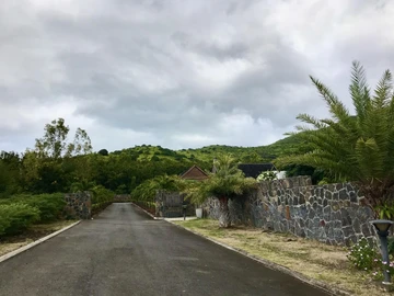 Land