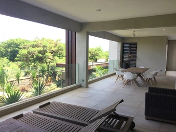 5 Bedroom Apartment