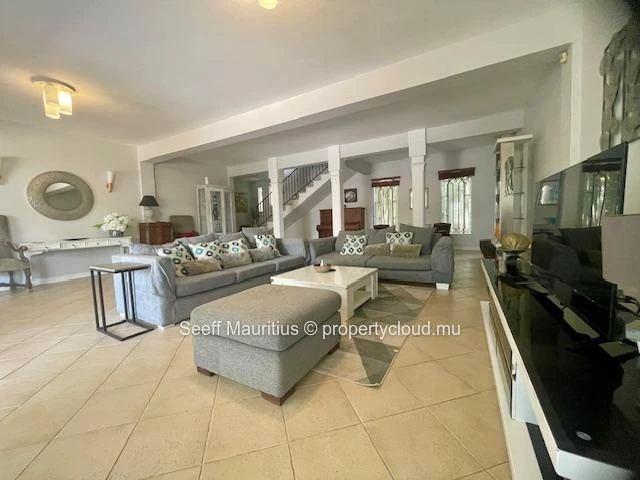 Maison familiale authentique au cœur de Pointe aux Canonniers