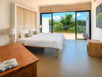4 Bedroom Townhouse, Duplex