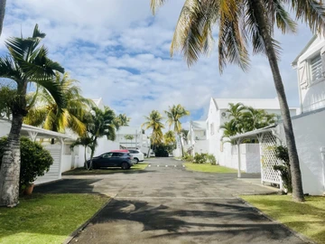 3 Bedroom Townhouse, Duplex