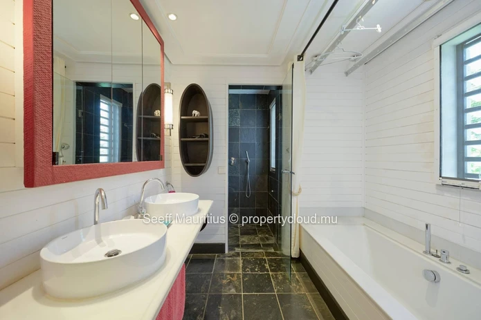Exquisite Property: Luxurious Living in a Secure Paradise