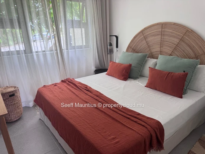 A stunning ground-floor flat – elegance, tranquillity and the coastal lifestyle 