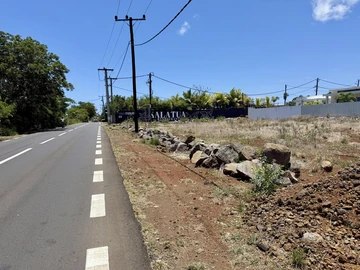 Commercial Land