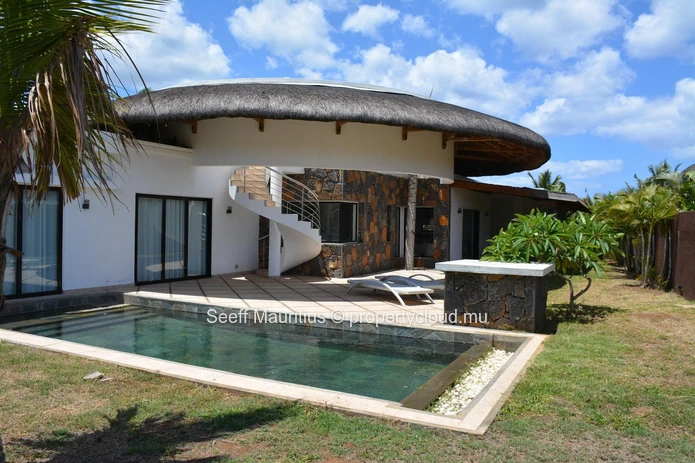 Unique Luxury Villa Close To The Beach