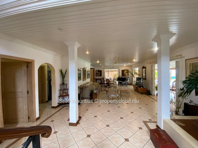 Charming House with Panoramic Views