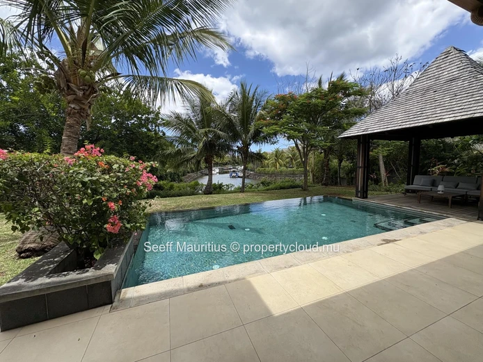 Elegant Villa for Sale in La Balise Marina