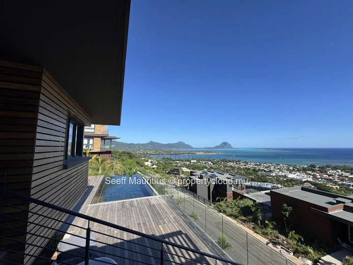 Luxury Villa with Private Pool and Scenic Views