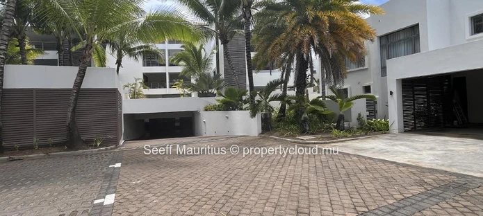 Luxueux appartement de 3 chambres - 190m2 avec piscine privée