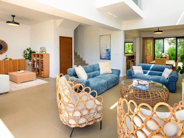 4 Bedroom Townhouse, Duplex