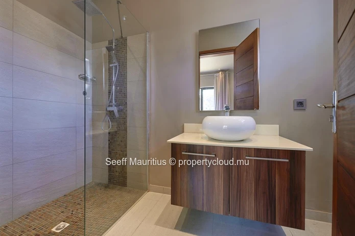 Your Dream Home in Grand Baie: Tranquil Villa with Pool and More