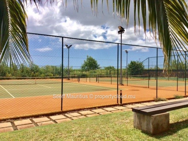 Luxury 5-Bedroom Penthouse for Sale – Foreign Acquisition Allowed