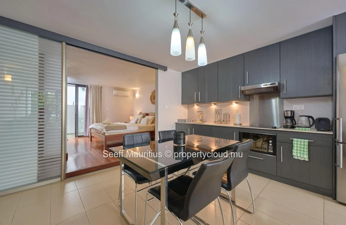 Coastal Elegance Near Mont Choisy