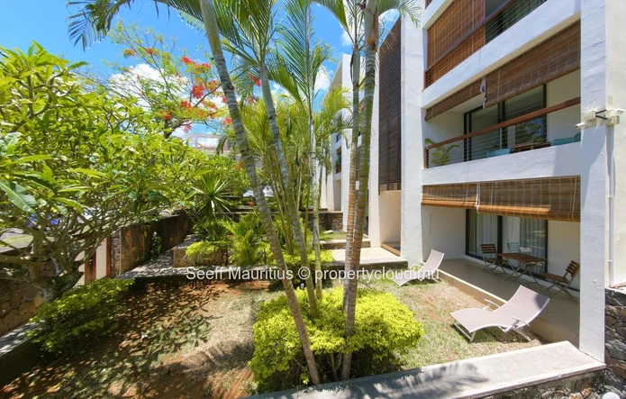 Live the Dream: Modern 1-Bedroom Apartment in Mont Choisy
