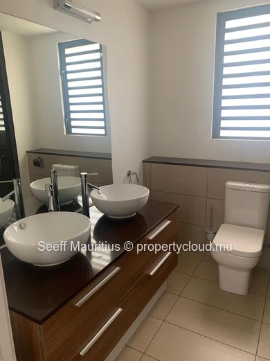 Penthouse d'Exception avec Vue Mer à Azuri
