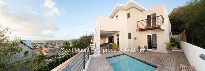 4 Bedroom Duplex with Stunning Views