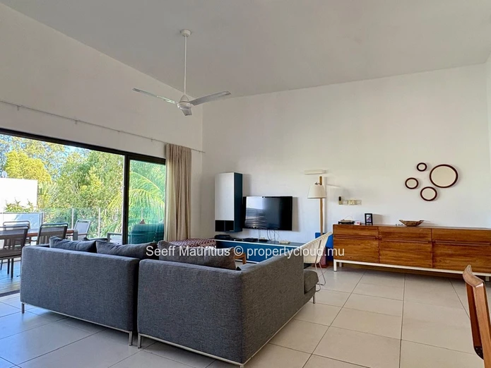 Penthouse with Private Terrace & Beach Access