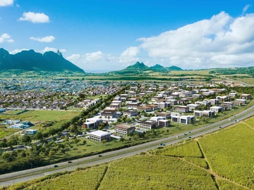 Commercial Land