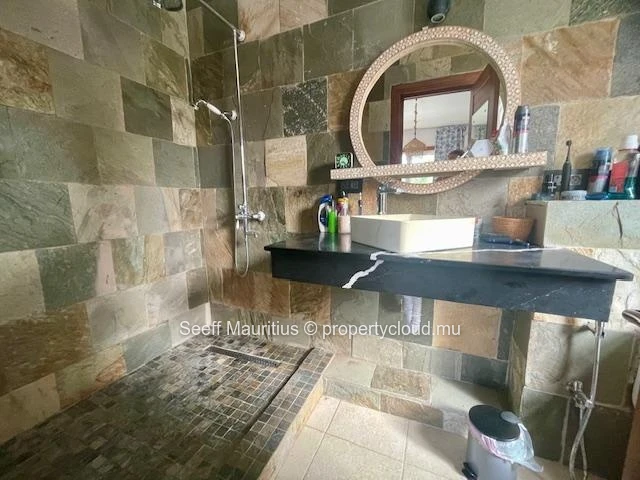Beautiful Duplex Just Steps from the Sea