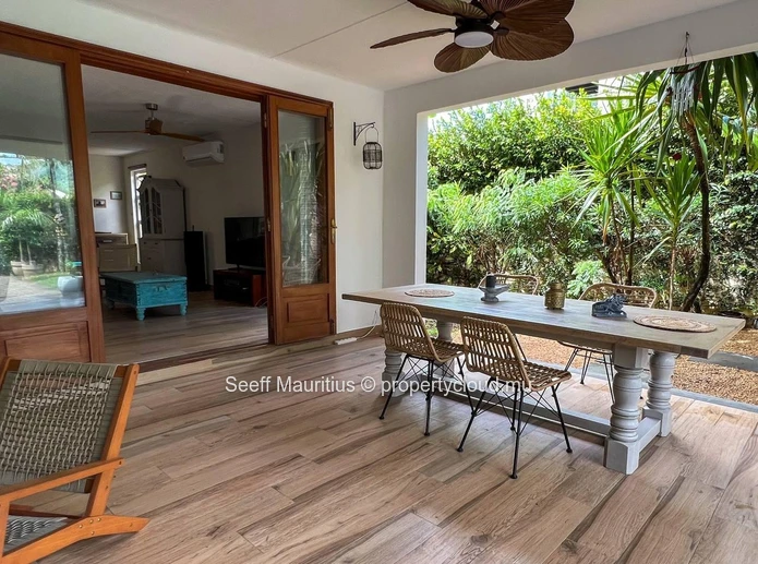 Charmante villa de 3 chambres avec studio indépendant et vue sur la montagne
