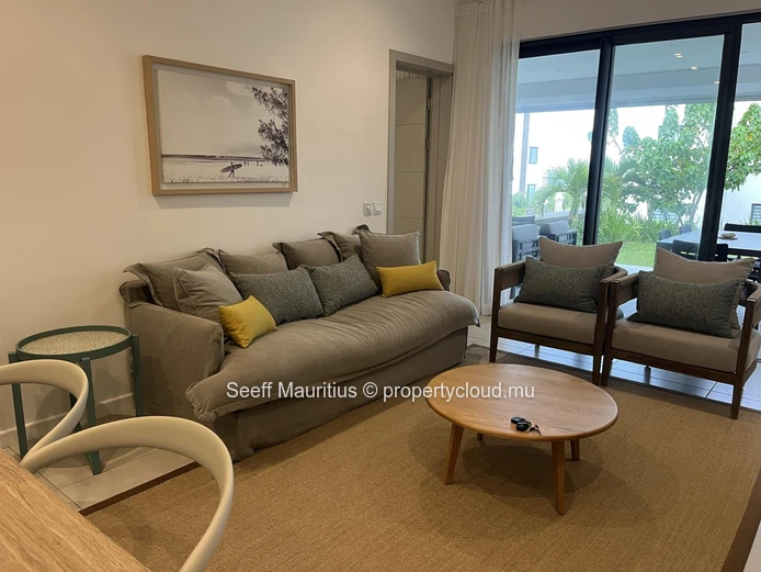 Beachfront 3-Bedroom: Direct Beach Access, 24-Hour Security