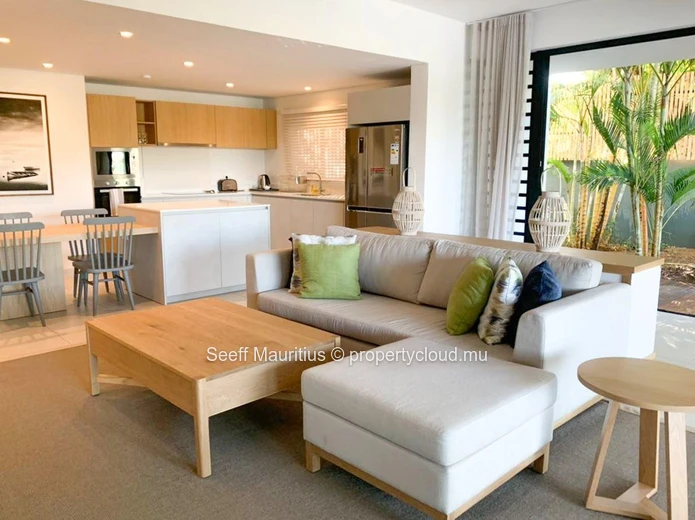 Stunning apartment in a private and secure residential area