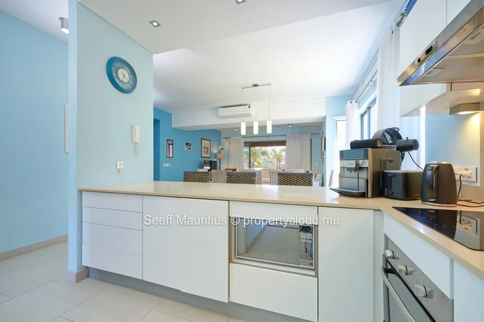 Exclusive Villa in Bain Boeuf: Perfect for Beach Lovers