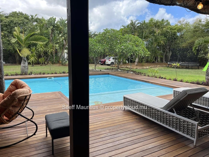 Lush, tranquil greenery of Balaclava, this exceptional 5 bedroom double storey villa and modern elegance on an expans...