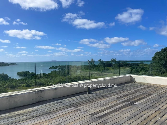  Magnificent Penthouse with breathtaking Lagoon View
