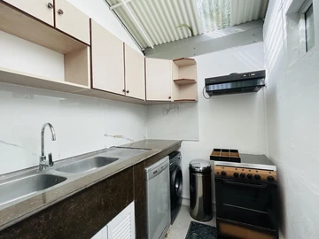 3 Bedroom Townhouse, Duplex