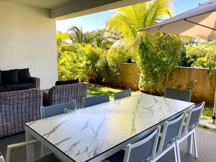 Exquisite Coastal Sanctuary Unveiled