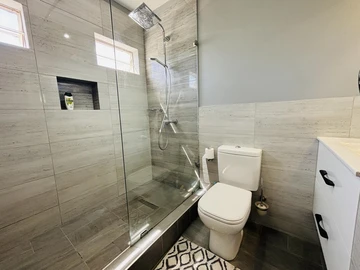 3 Bedroom Townhouse, Duplex