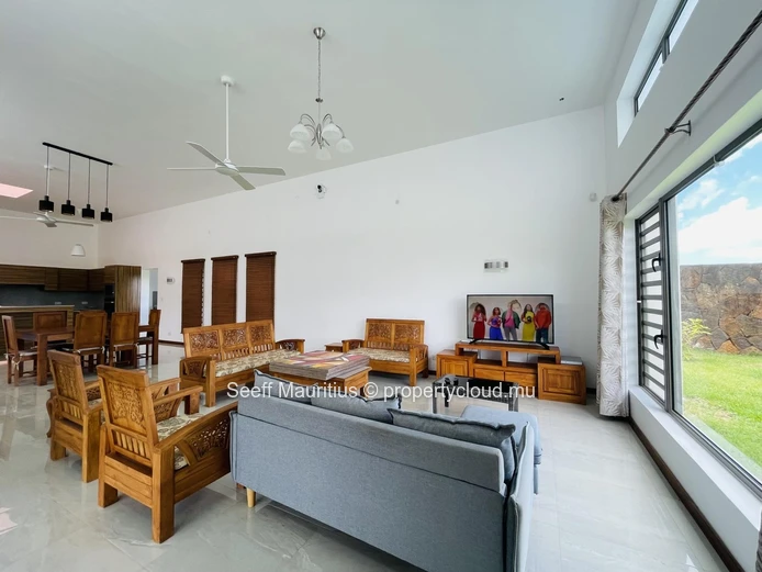 Serenity Haven: A Contemporary Retreat in the Heart of Gated Elegance