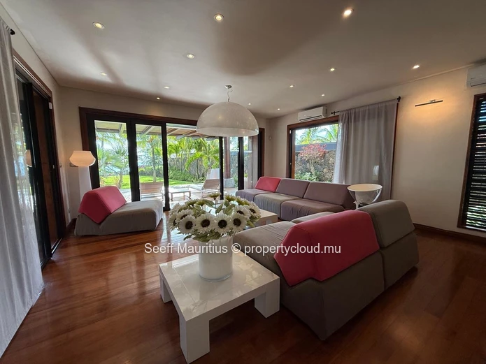 Beachfront Elegance in Grand Baie
