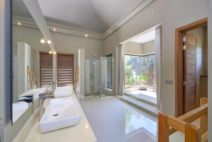 Your Dream Home in Grand Baie: Tranquil Villa with Pool and More