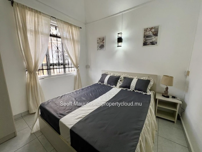 House for sale with a separate studio — ideal for living and investment