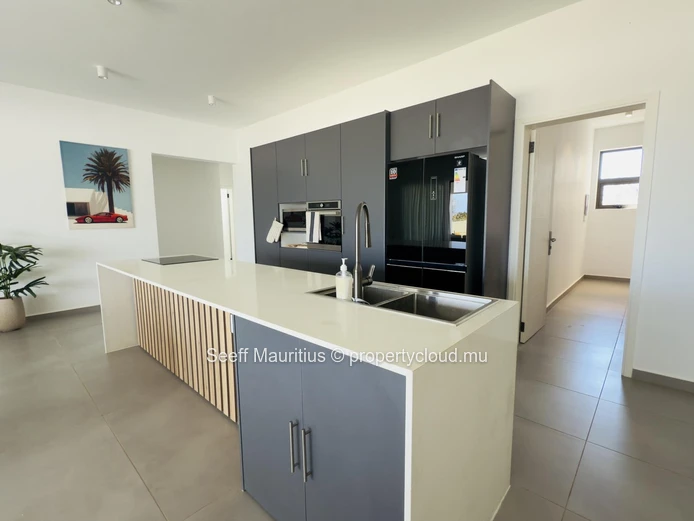 Grand Baie Living: Your Brand New, Modern Apartment Awaits!