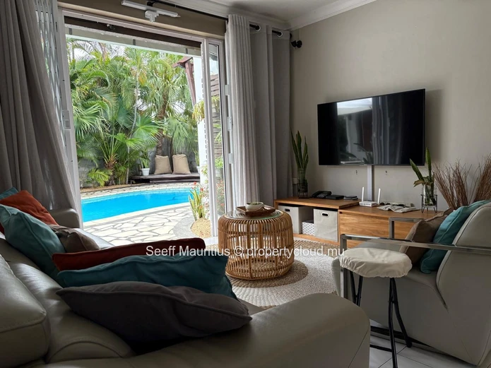 Charming Tamarin Villa: A Masterpiece of Modern Tropical Living