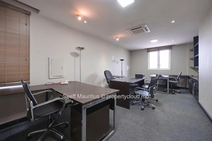 Ready-to-Move-In Office Space with Parking in Grand Baie