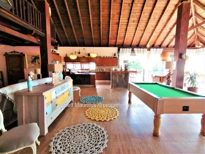 Tranquil Balinese Villa Oasis
