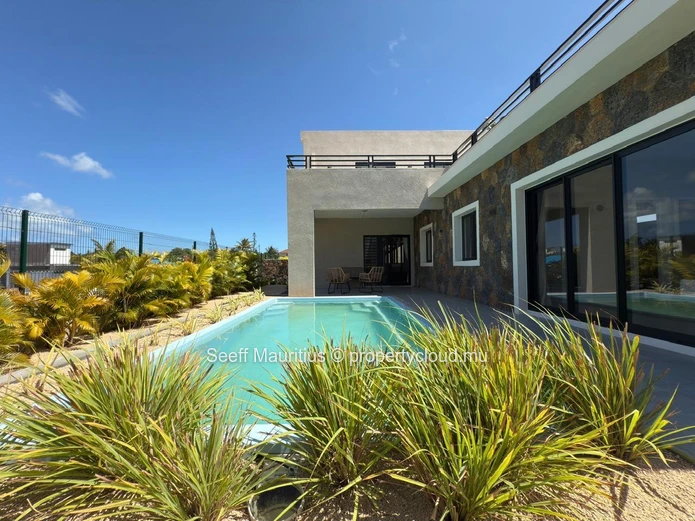 Coastal Serenity Awaits: Your Modern Villa in Calodyne
