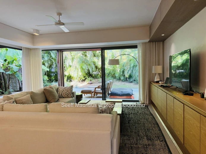 Sophisticated Golf Estate Sanctuary - Mont Choisy Smart City