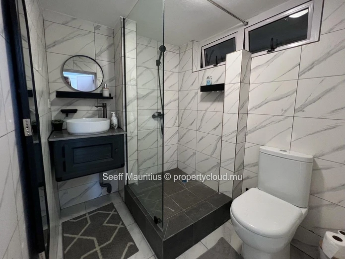 House for sale with a separate studio — ideal for living and investment