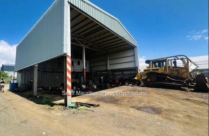 Propriété Industrielle à Vendre à Solférino
