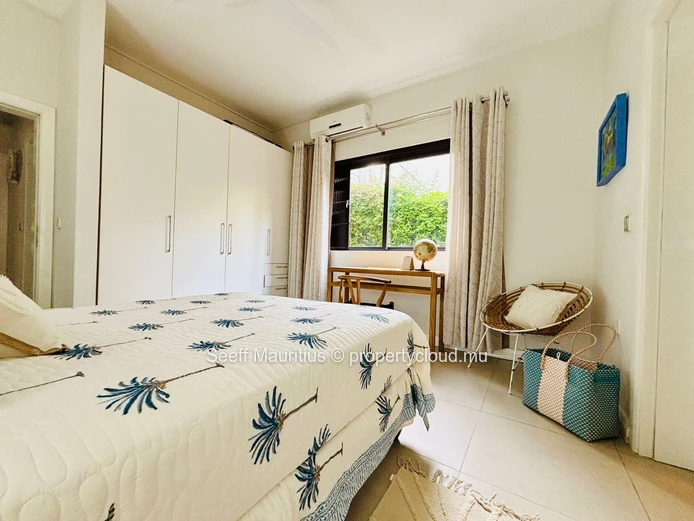 Contemporary Garden Apartment for Rent in La Preneuse