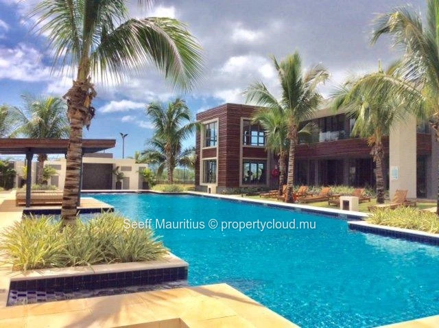 Luxury 5-Bedroom Penthouse for Sale – Foreign Acquisition Allowed