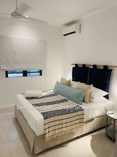 Sandscape Serenity: Beachfront Bliss