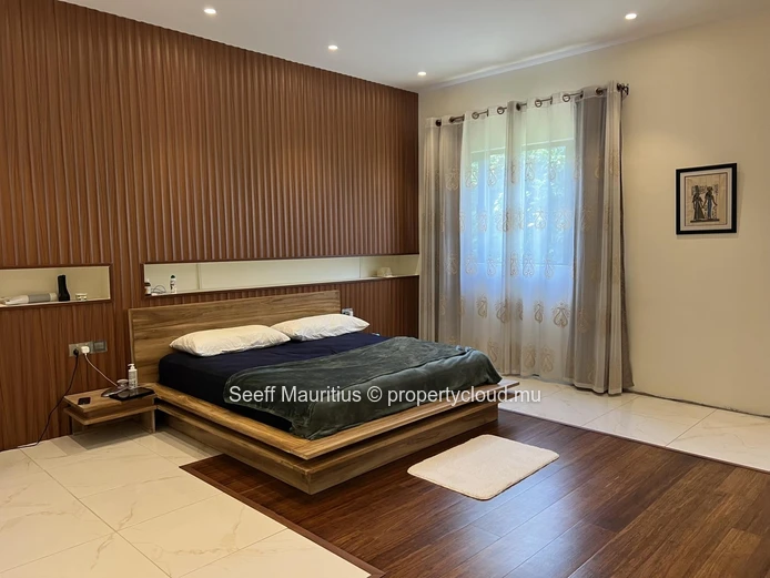 Contemporary Luxury in Curepipe: A Unique, Newly Renovated Masterpiece